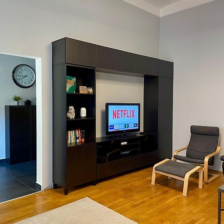 Alice Apartment - Andrassy Street Budapeşte Dış mekan fotoğraf