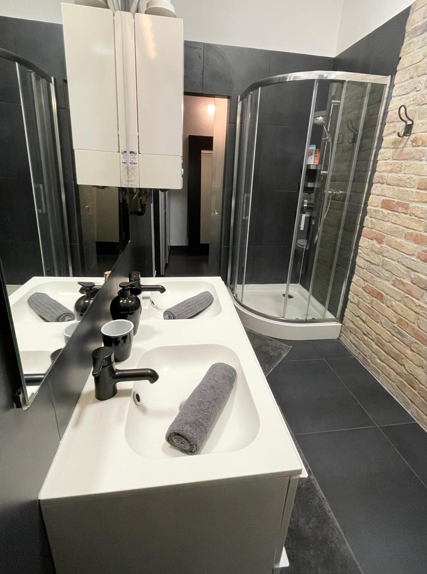 Alice Apartment - Andrassy Street Budapeşte Dış mekan fotoğraf